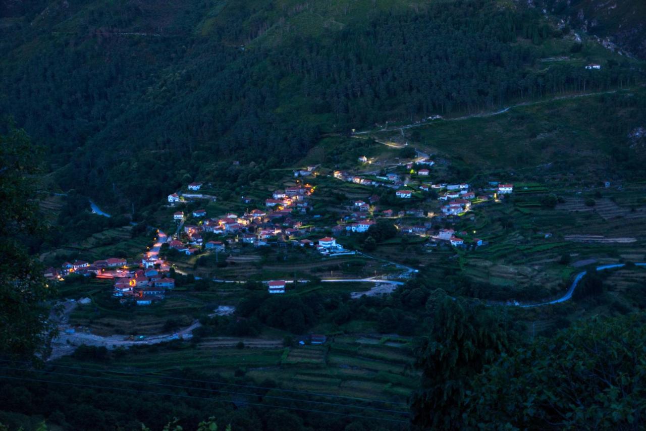 Villa Varanda De *